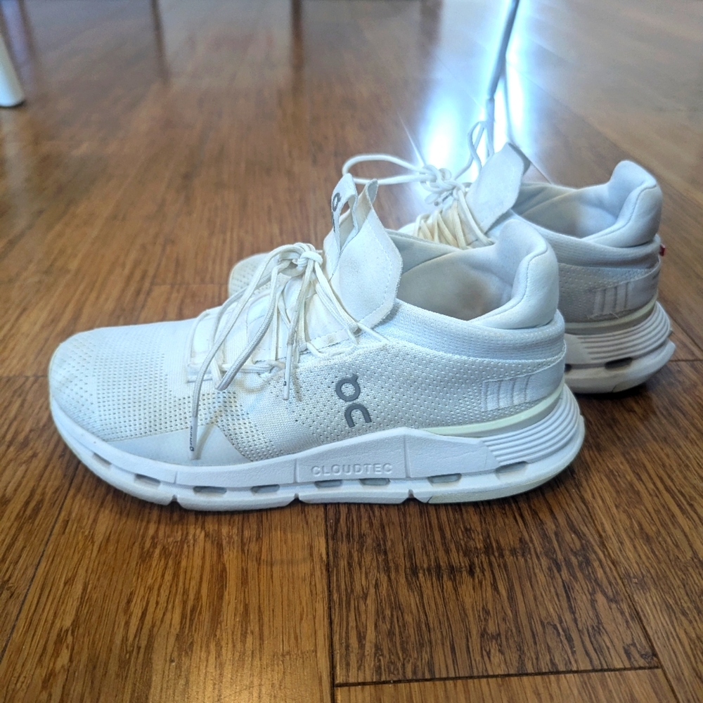 On Cloudnova Sneakers Undyed